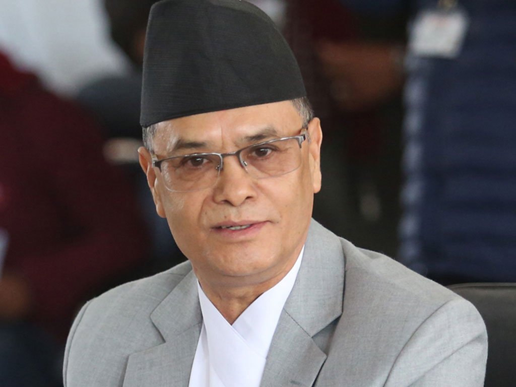 संसद विघटनसहितका १३ वटा फैसलाको पूर्णपाठ नलेखेको भन्दै ,पूर्वप्रधान न्यायाधीश जबराविरुद्ध सर्वोच्चमा रिट दायर