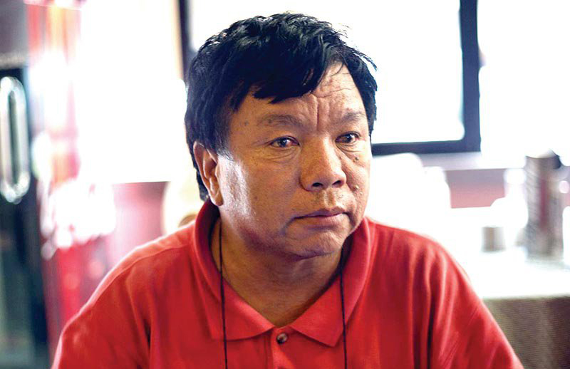 क्यान्सरको उपचारमा आवश्यक ‘साइक्लोट्रोन मेसिन’ ल्याउन शिक्षा मन्त्री पुनले थाले मन्त्रालयमा छलफल